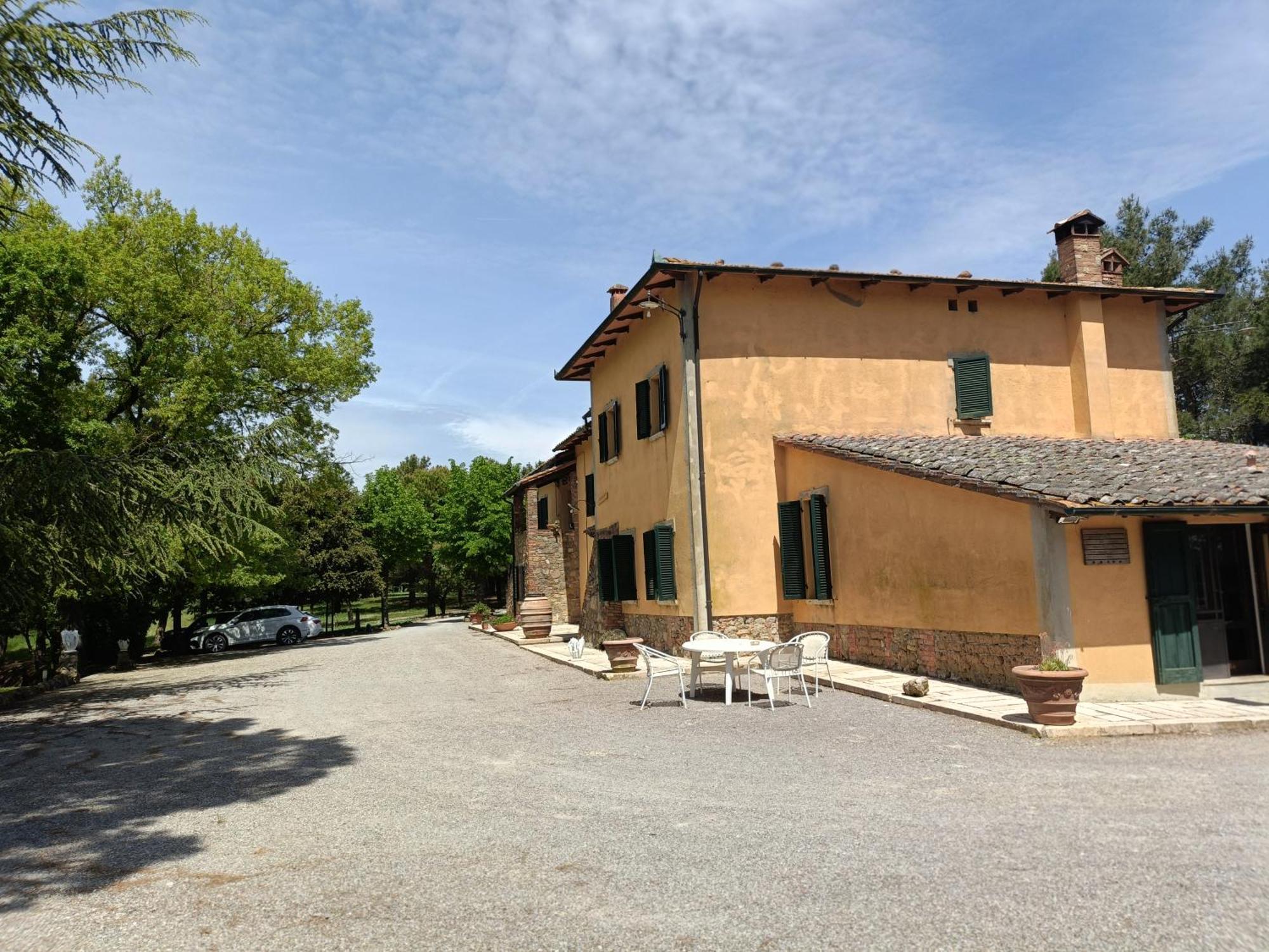Agriturismo La Manonera Montepulciano Exterior photo